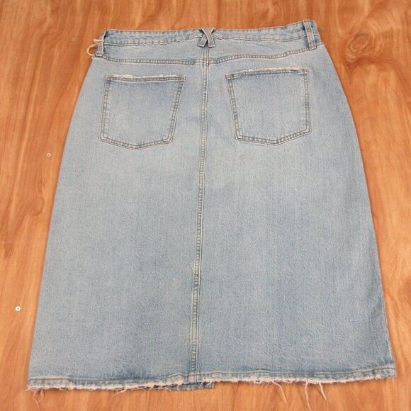 UNIVERSAL THREAD High Rise Denim Jean Midi Skirt Womens/Junior 17 Light Wash NWT - Picture 12 of 15